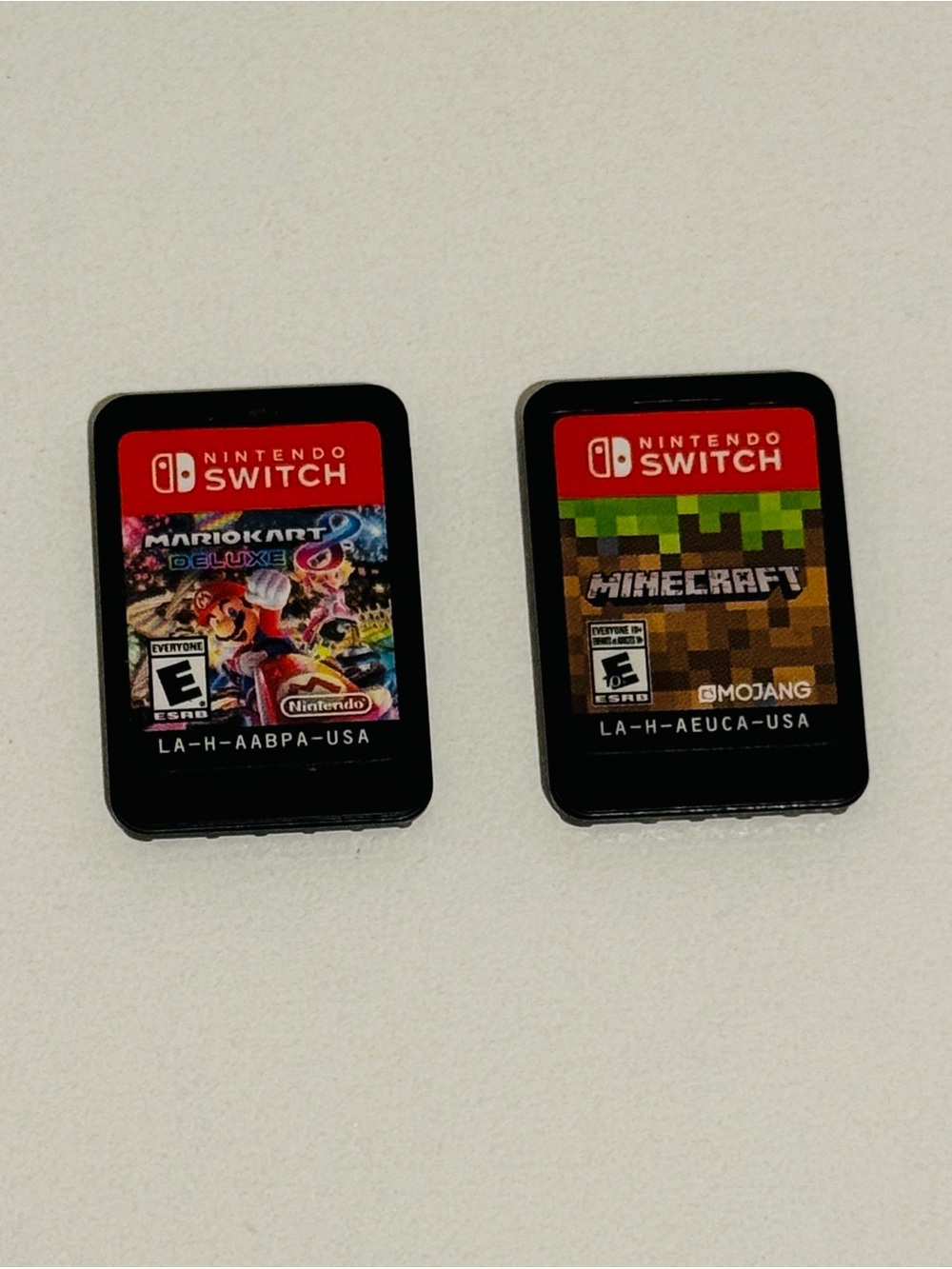 Mario Kart 8 Deluxe & Minecraft (Nintendo Switch) - Authentic Game Cartridges